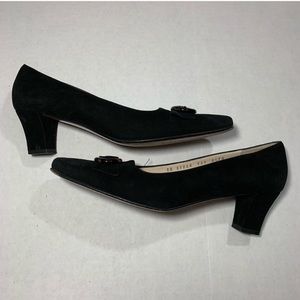 Vintage Salvatore Ferragamo Moena Black Suede Pumps 8.5 AA Made in Italy